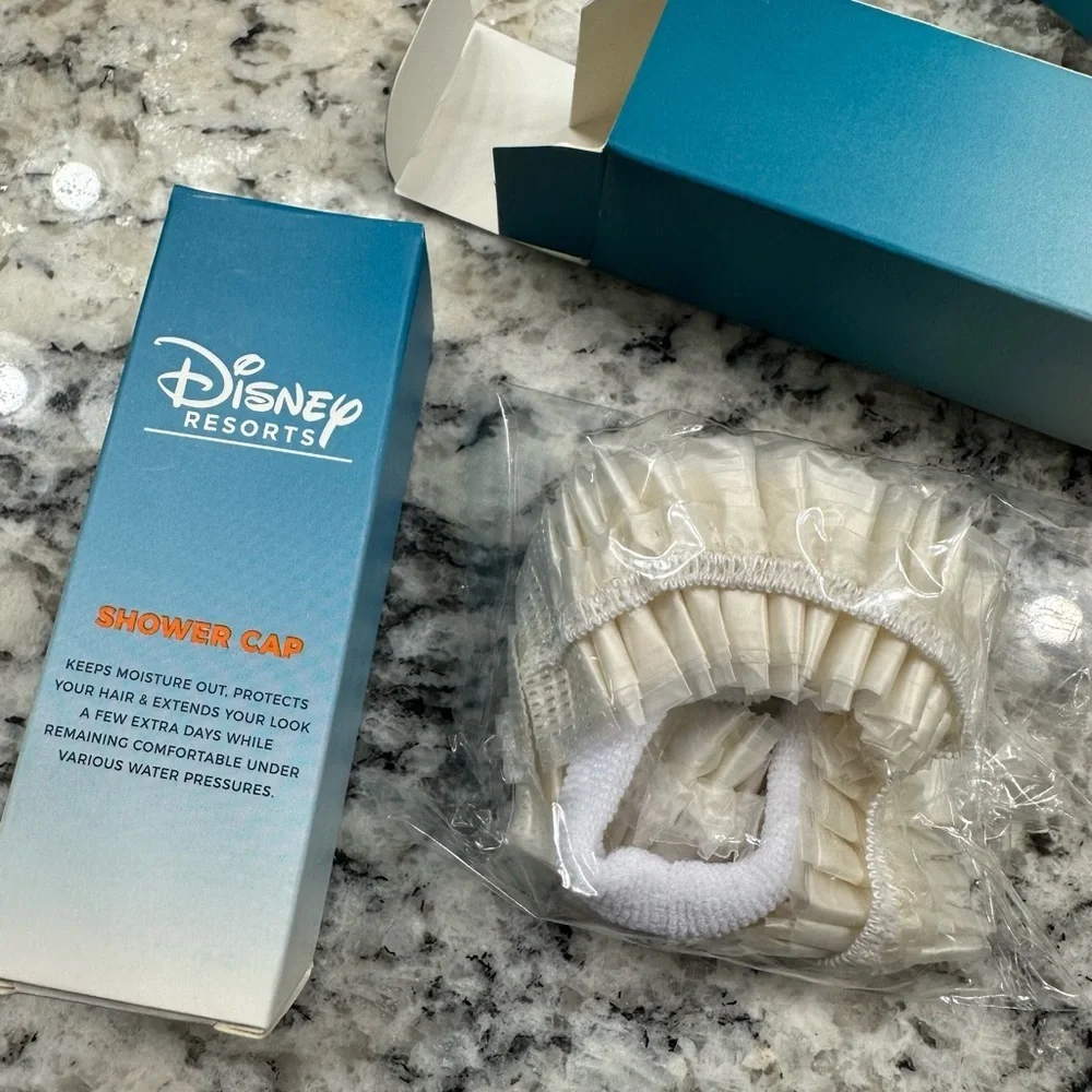 NEW- 12 piece Disney Resort Toiletries Set